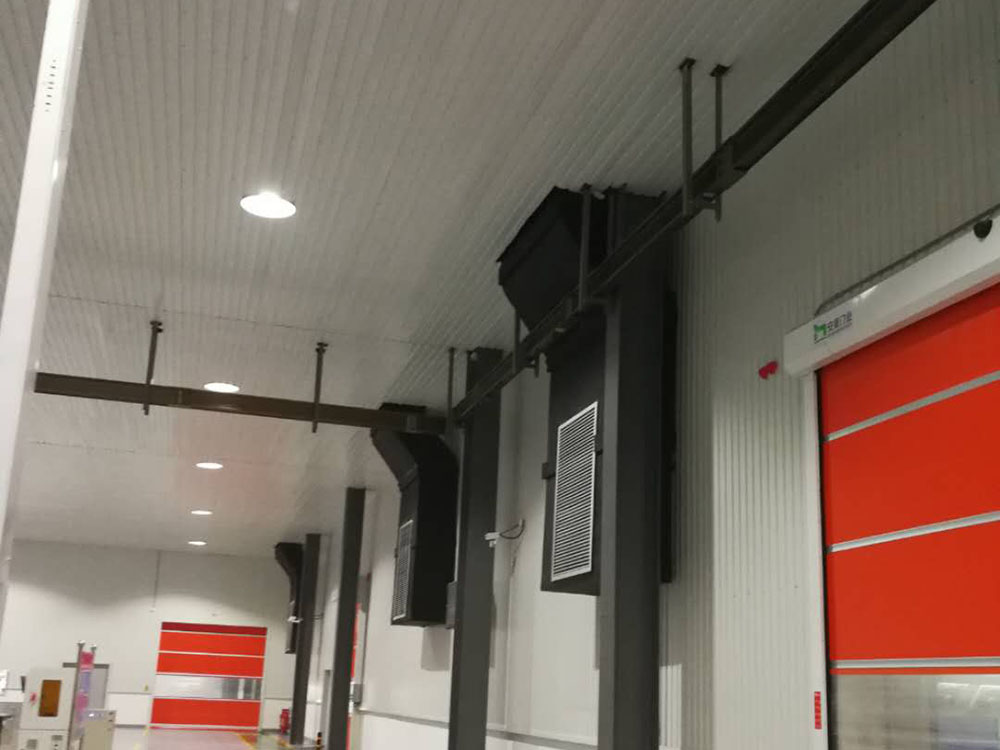 無(wú)塵車間新風(fēng)風(fēng)管安裝